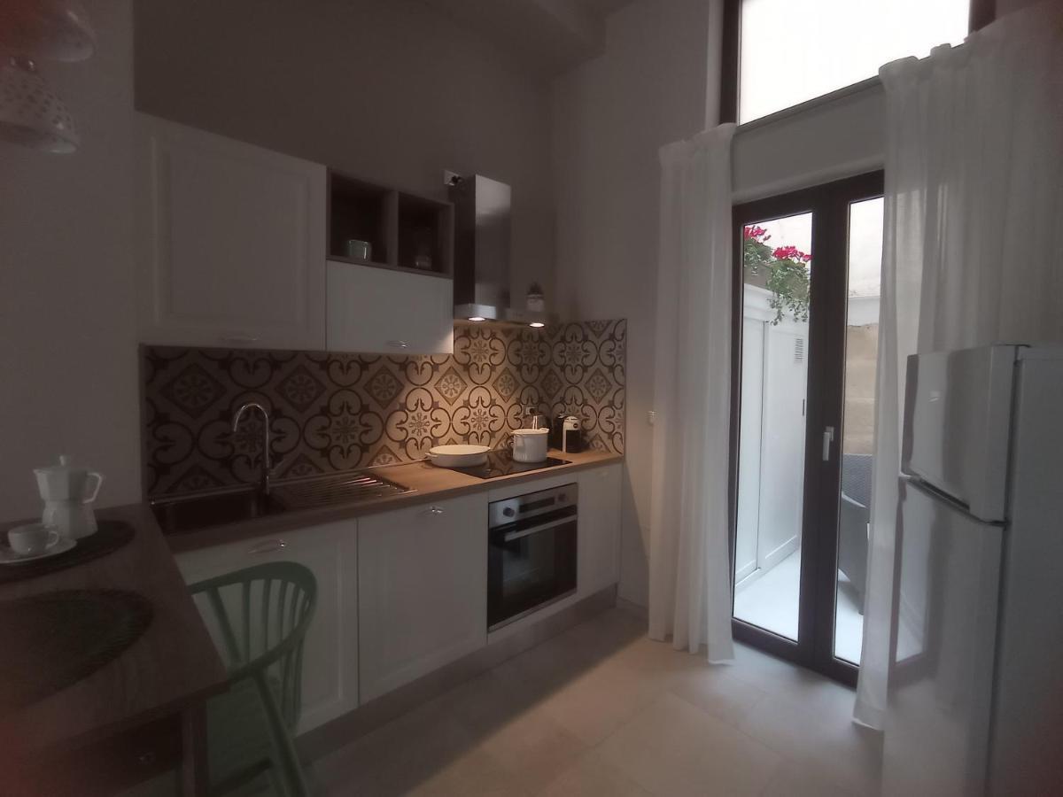Apartamento Happynesshouse_Locazione Turistica Trani Exterior foto