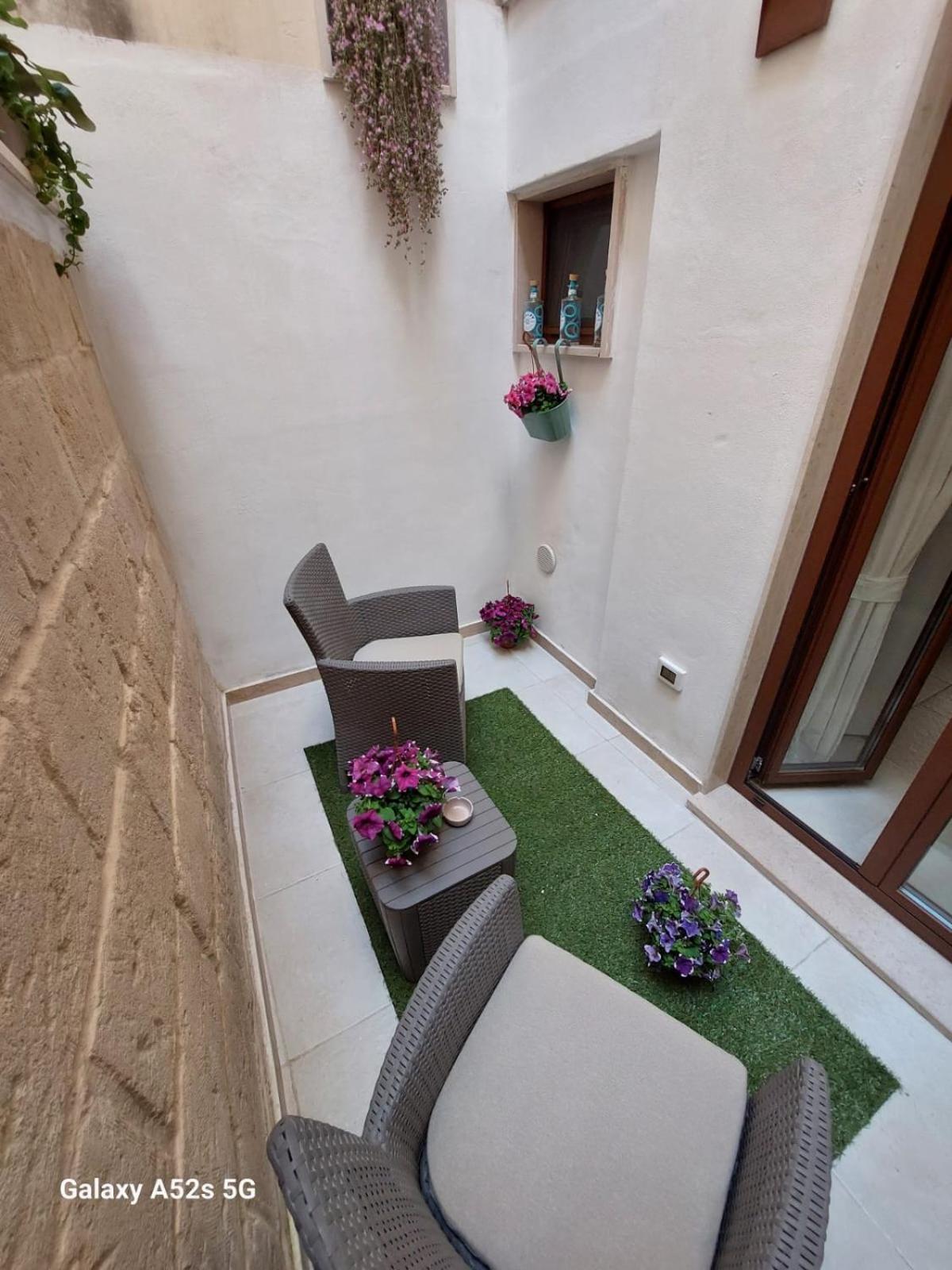 Apartamento Happynesshouse_Locazione Turistica Trani Exterior foto